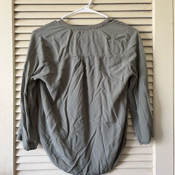 Woman’s Sage Green Half Button Blouse - Picture 2 of 6